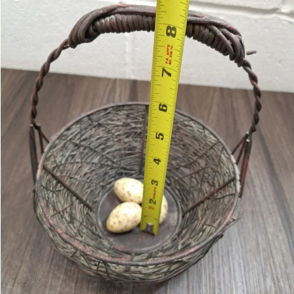 Vintage Rustic Woven Metal Wire Bird Nest Basket with 3 Speckled Eggs Farm Decor